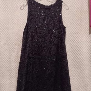 Elegant Black Sleeveless Dress Size M
